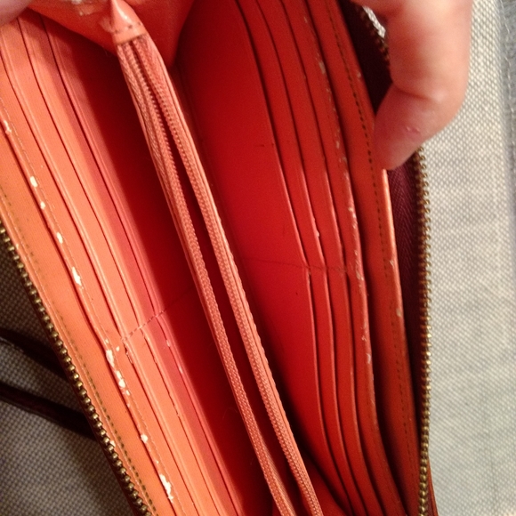 Wallet - Picture 2 of 3